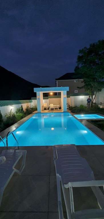 Qəbələ Qəbələ, Azerbaycan günlük kirayə Həyət evi / Villa 280 AZN-a 6 otaqlı