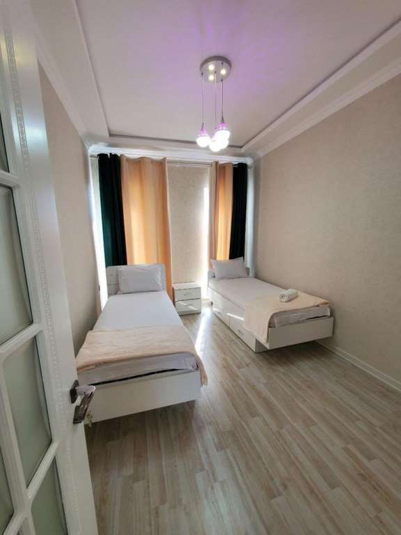 Qəbələ Qəbələ, Azerbaycan günlük kirayə Həyət evi / Villa 280 AZN-a 6 otaqlı
