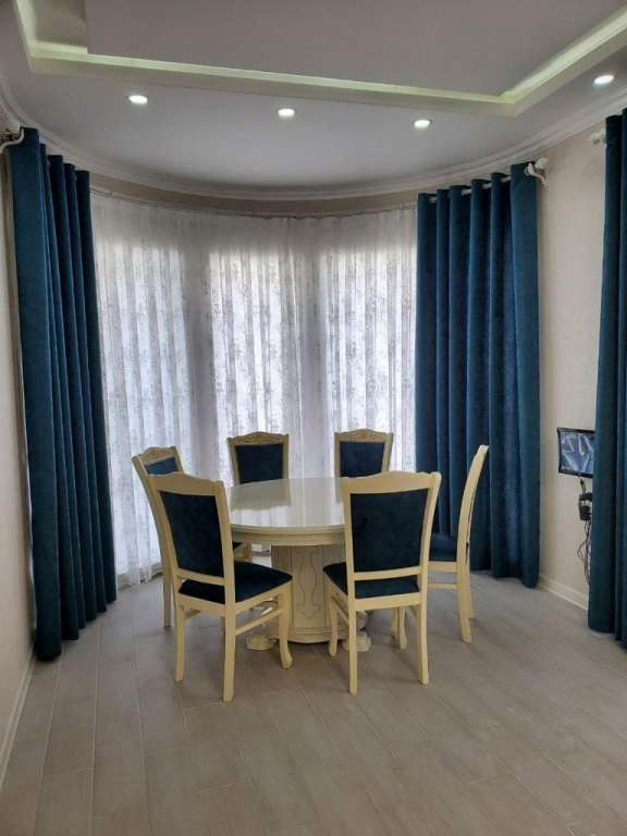 Qəbələ Qəbələ, Azerbaycan günlük kirayə Həyət evi / Villa 280 AZN-a 6 otaqlı