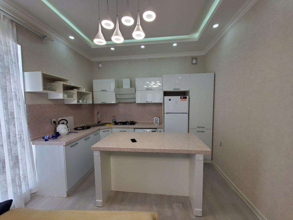 Qəbələ Qəbələ, Azerbaycan günlük kirayə Həyət evi / Villa 280 AZN-a 6 otaqlı
