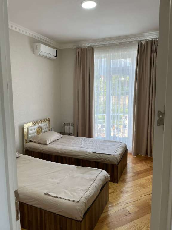 Qəbələ Qəbələ, Azerbaycan günlük kirayə Həyət evi / Villa 200 AZN-a 5 otaqlı