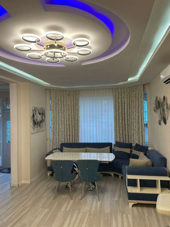 Qəbələ Qəbələ, Azerbaycan günlük kirayə Həyət evi / Villa 200 AZN-a 5 otaqlı