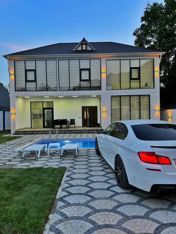 Qəbələ Qəbələ, Azerbaycan Azərbaycanda günlük kirayə Həyət evi / Villa 300 AZN-a 7 otaqlı