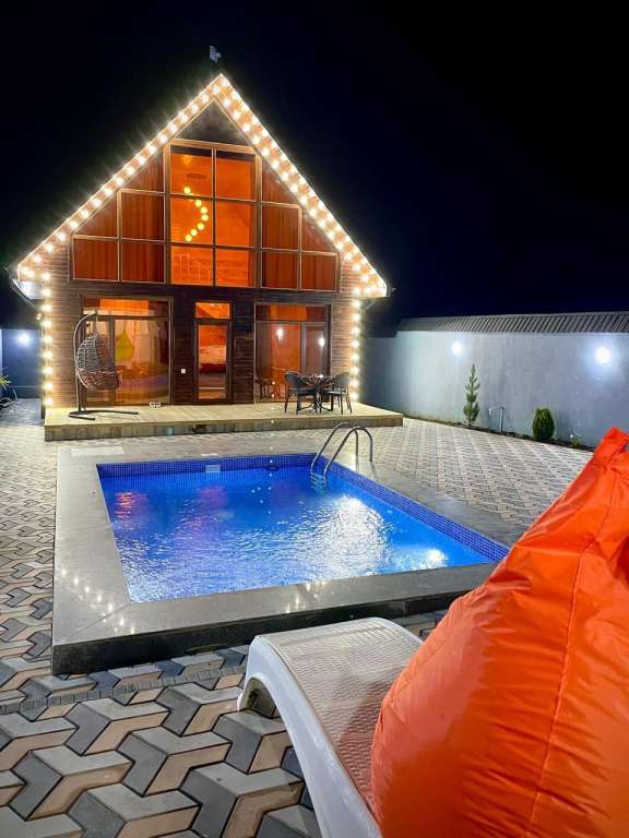 Qəbələ Qəbələ, Azerbaycan Azərbaycanda günlük kirayə Həyət evi / Villa 160 AZN-a 3 otaqlı