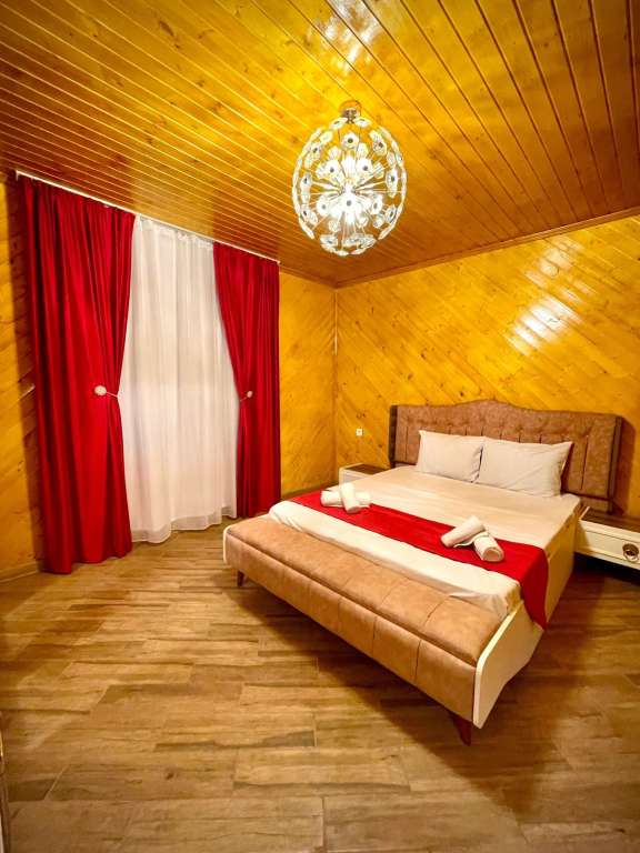 Qəbələ Qəbələ, Azerbaycan günlük kirayə Həyət evi / Villa 160 AZN-a 3 otaqlı