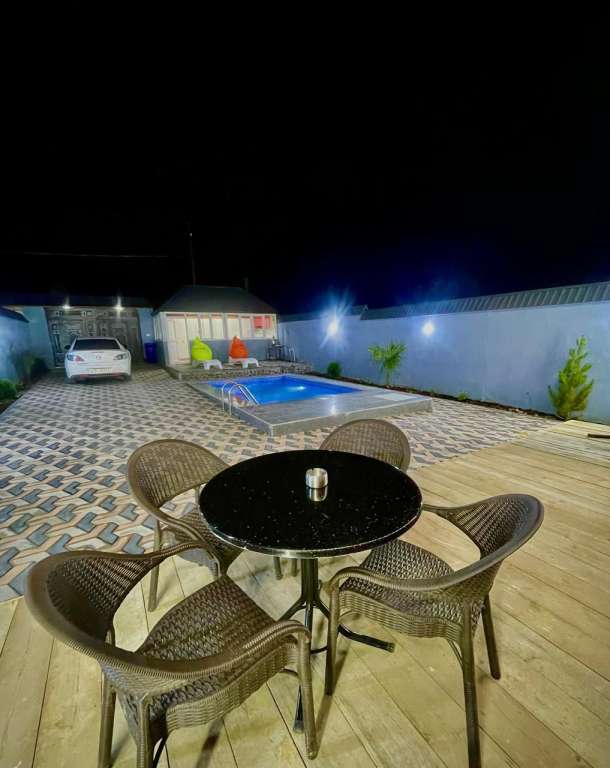 Qəbələ Qəbələ, Azerbaycan günlük kirayə Həyət evi / Villa 160 AZN-a 3 otaqlı