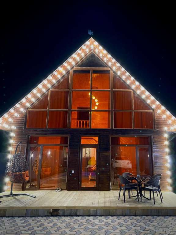 Qəbələ Qəbələ, Azerbaycan günlük kirayə Həyət evi / Villa 160 AZN-a 3 otaqlı