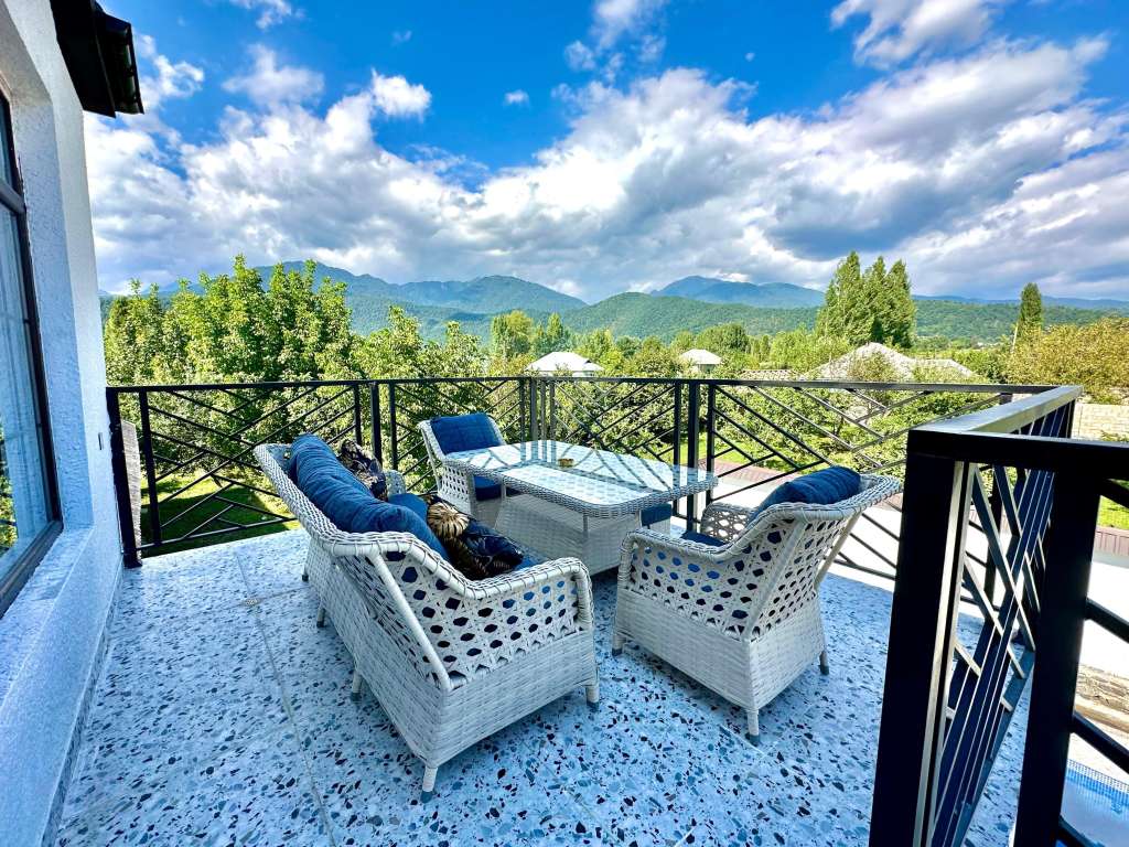 Qəbələ Qəbələ, Azerbaycan günlük kirayə Həyət evi / Villa 290 AZN-a 1 otaqlı