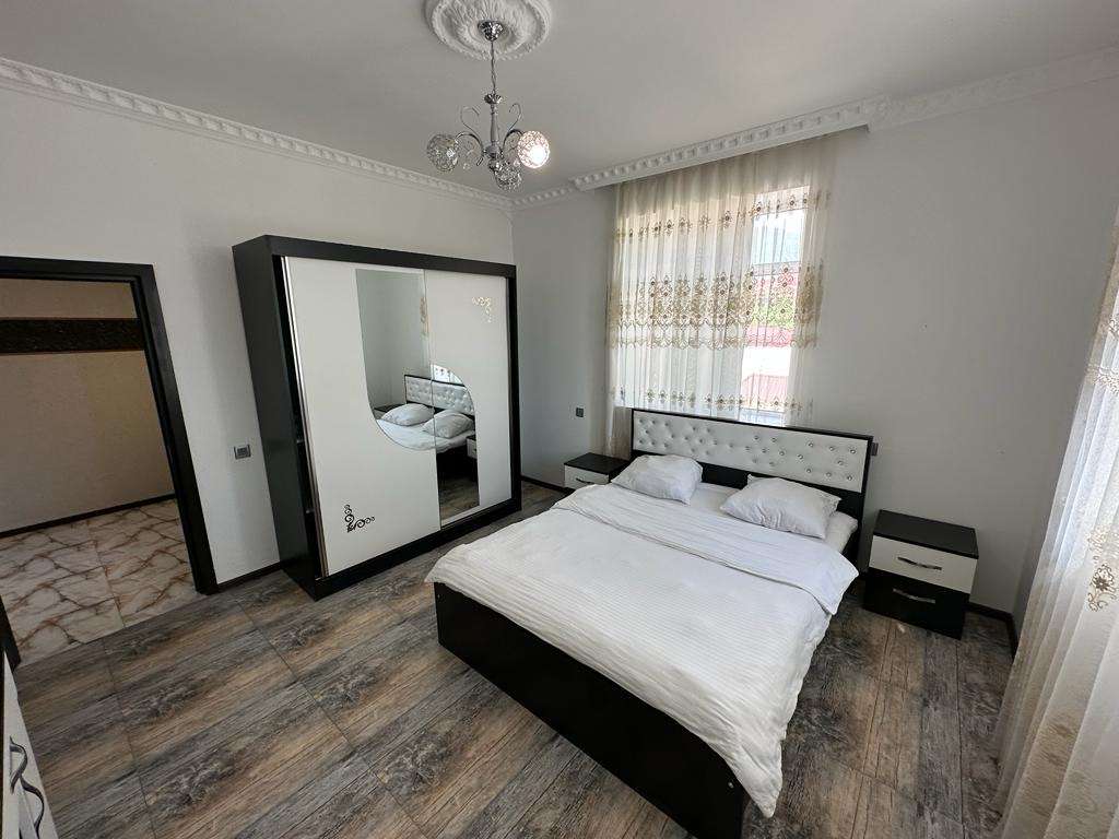 Qəbələ Qəbələ, Azerbaycan günlük kirayə Həyət evi / Villa 300 AZN-a 8 otaqlı