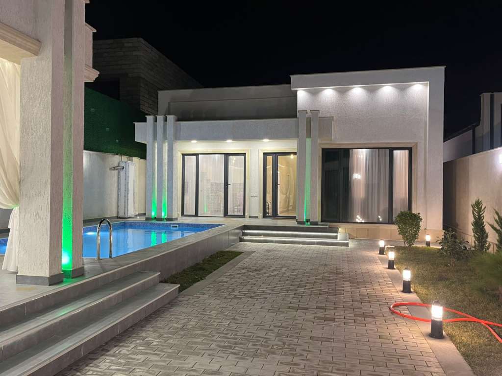 Qəbələ Qəbələ, Azerbaycan günlük kirayə Həyət evi / Villa 160 AZN-a 4 otaqlı