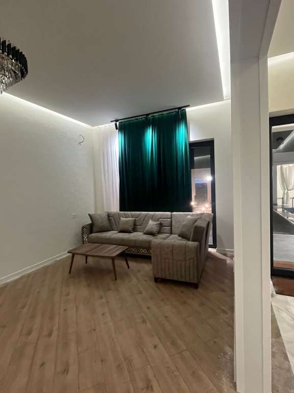 Qəbələ Qəbələ, Azerbaycan günlük kirayə Həyət evi / Villa 160 AZN-a 4 otaqlı