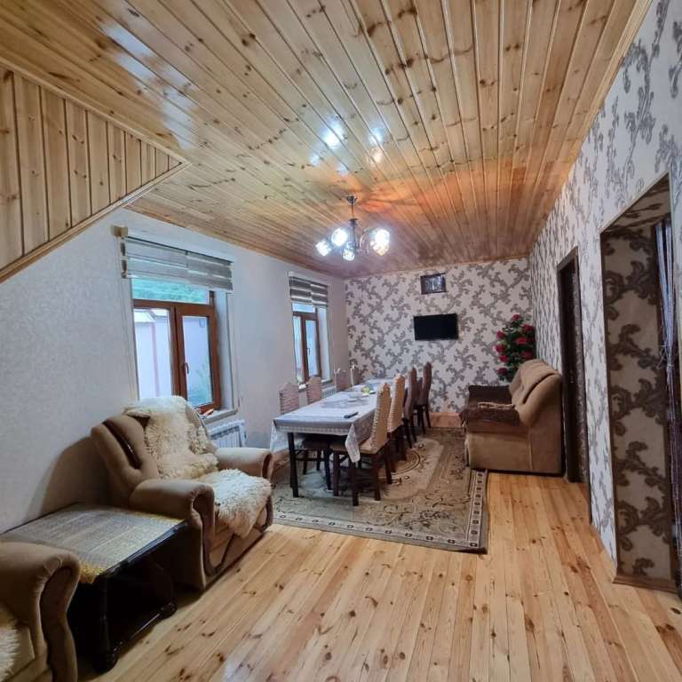 İsmayıllı İsmayıllı, Azerbaycan günlük kirayə Həyət evi / Villa 100 AZN-a 4 otaqlı