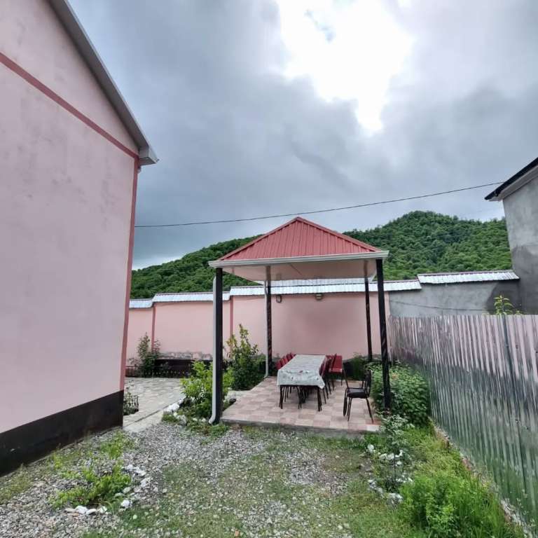 İsmayıllı İsmayıllı, Azerbaycan günlük kirayə Həyət evi / Villa 100 AZN-a 4 otaqlı