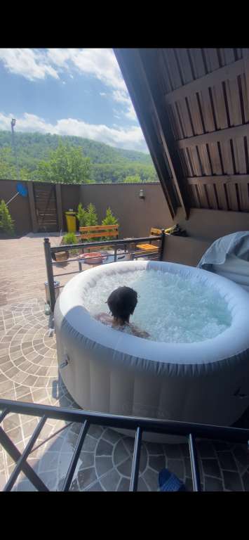 Quba Helios Quba Qələdüz, Qələdüz, Azərbaycan günlük kirayə A-Frame 230 AZN-a 3 otaqlı