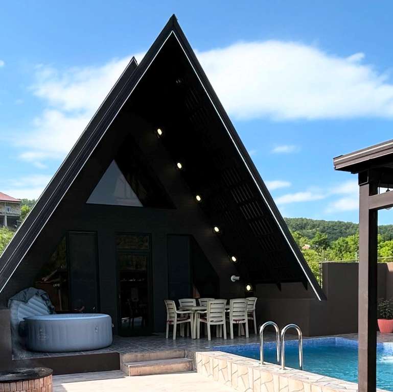 Quba Helios Quba Qələdüz, Qələdüz, Azərbaycan günlük kirayə A-Frame 230 AZN-a 3 otaqlı