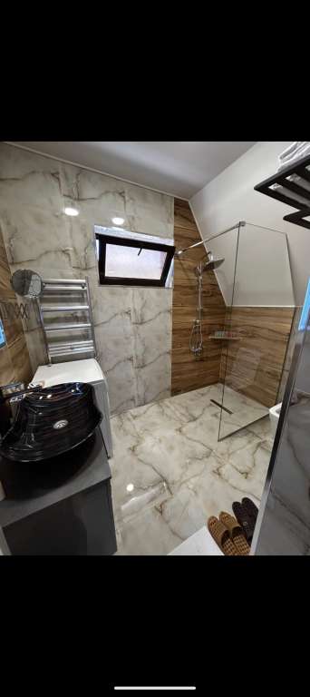 Quba Helios Quba Qələdüz, Qələdüz, Azərbaycan günlük kirayə A-Frame 230 AZN-a 3 otaqlı