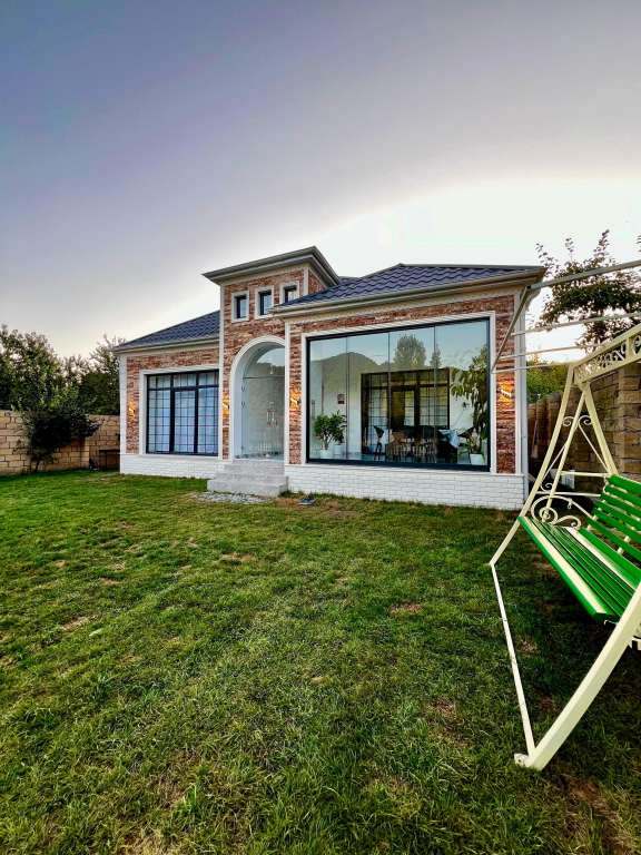 İsmayıllı İsmayıllı, Azerbaycan günlük kirayə Həyət evi / Villa 200 AZN-a 4 otaqlı