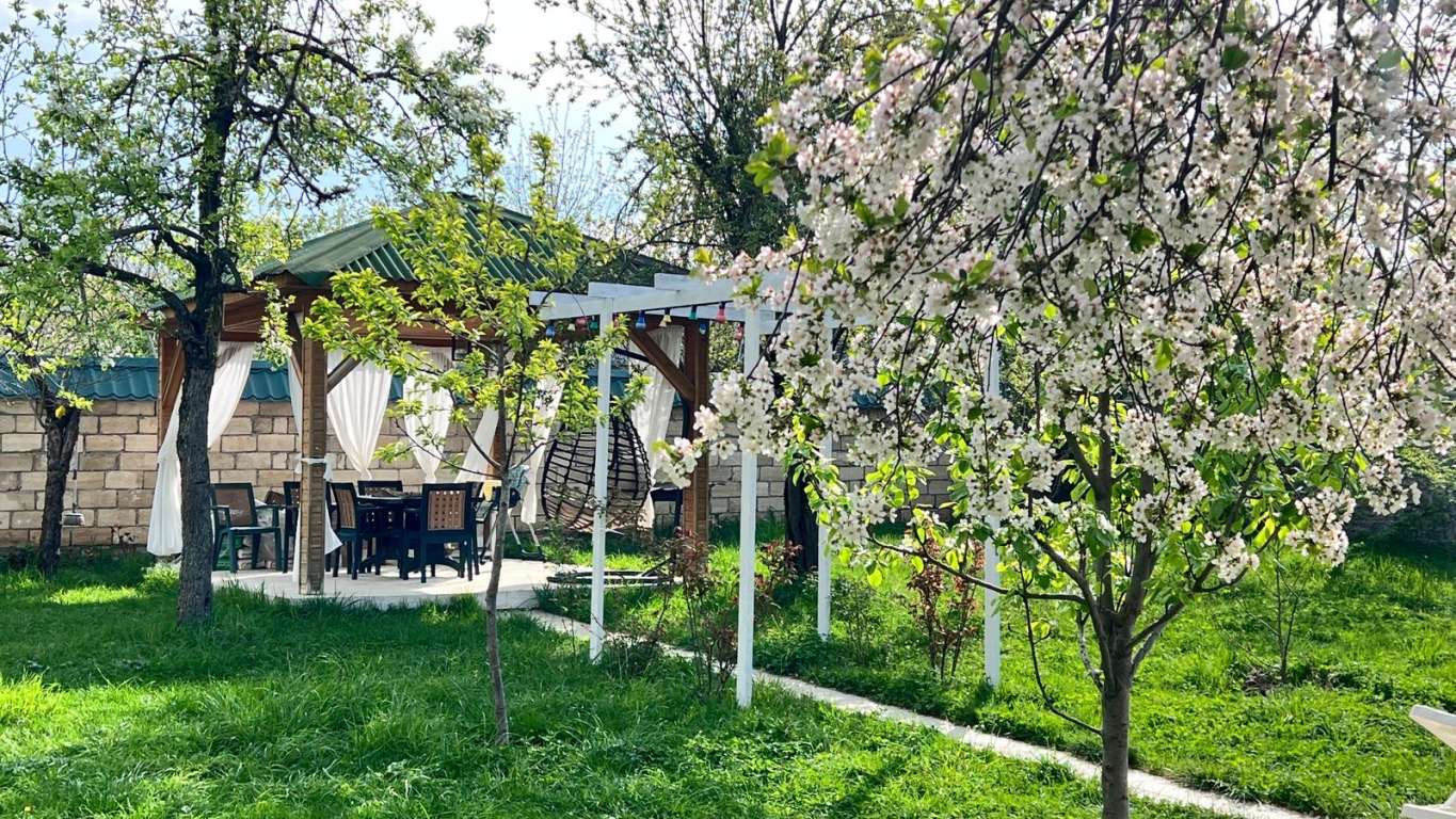 Qəbələ XRRW+WJP, Kebele, Azerbaycan günlük kirayə Həyət evi / Villa 140 AZN-a 5 otaqlı