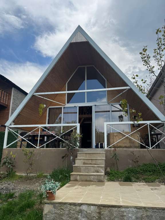 Quba Qəçrəş, Quba, Azerbaycan günlük kirayə A-Frame 80 AZN-a 2 otaqlı