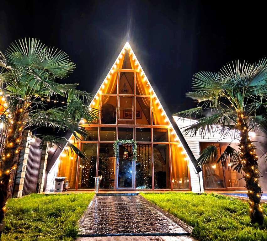 Quba Qəçrəş meşəsi (istirahət zonası), Quba, Azərbaycan günlük kirayə A-Frame 200 AZN-a 4 otaqlı