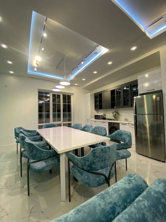 Qəbələ 452 Qurtqaşınlı küçəsi, Qəbələ, Azerbaycan günlük kirayə Həyət evi / Villa 200 AZN-a 5 otaqlı