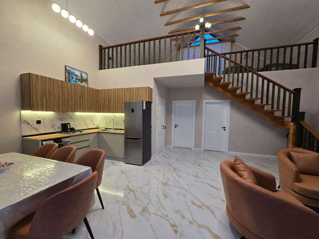 Quba 8R88+52 Гюнешли, Азербайджан günlük kirayə Həyət evi / Villa 250 AZN-a 4 otaqlı