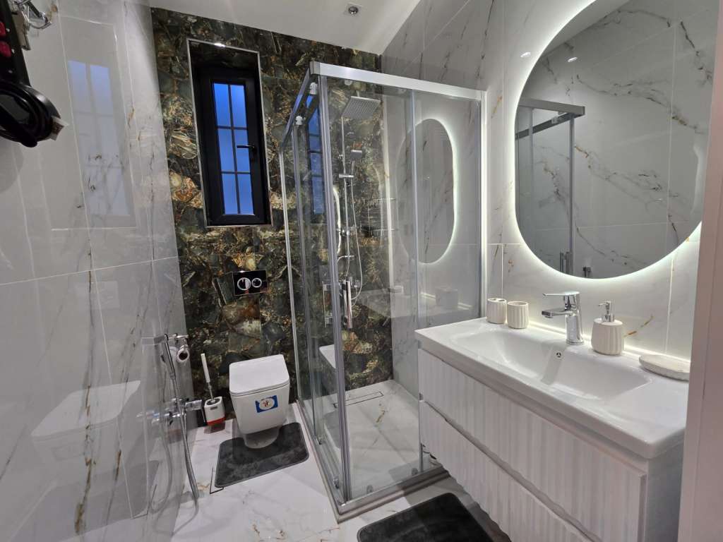 Quba 8R88+52 Гюнешли, Азербайджан günlük kirayə Həyət evi / Villa 250 AZN-a 4 otaqlı