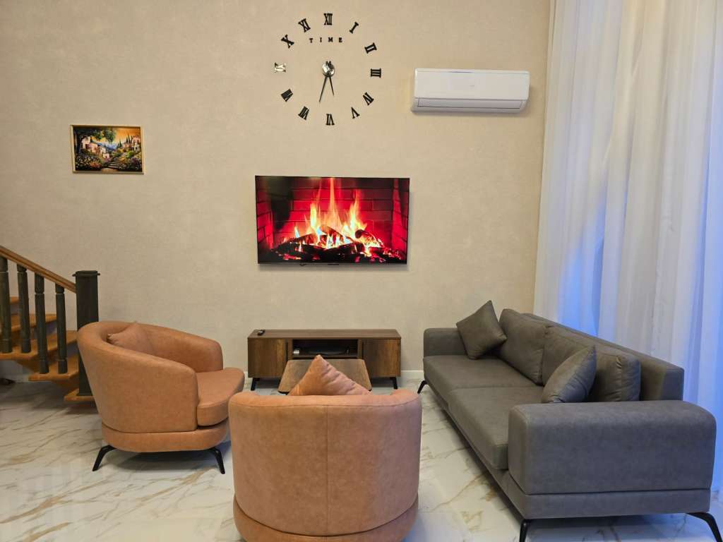 Quba 8R88+52 Гюнешли, Азербайджан günlük kirayə Həyət evi / Villa 250 AZN-a 4 otaqlı