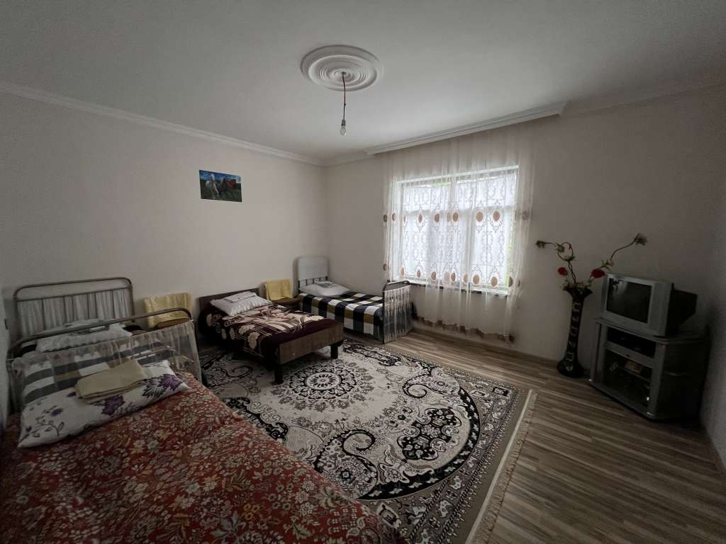 Quba 8H6Q+G8 İkinci Nügədi, Azerbaijan günlük kirayə Həyət evi / Villa 80 AZN-a 3 otaqlı