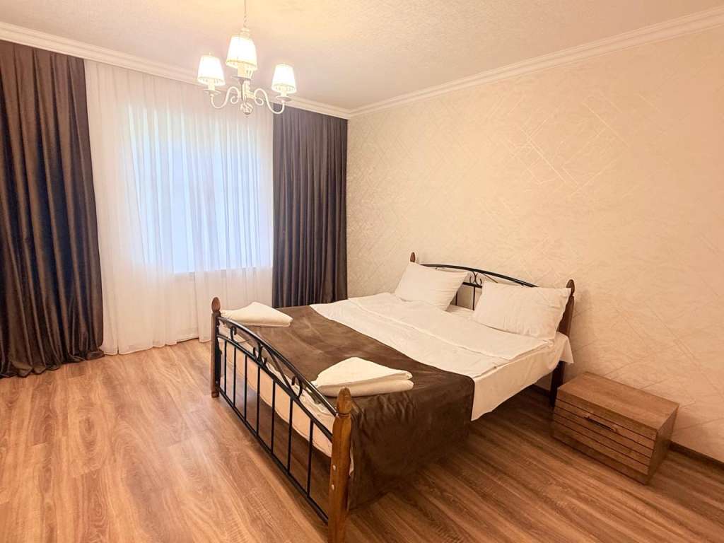 Quba 896G+MCR, Qechresh, Azerbaycan günlük kirayə Həyət evi / Villa 250 AZN-a 8 otaqlı