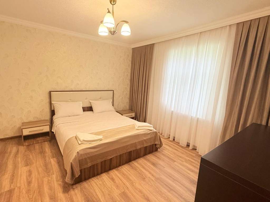 Quba 896G+MCR, Qechresh, Azerbaycan günlük kirayə Həyət evi / Villa 250 AZN-a 8 otaqlı