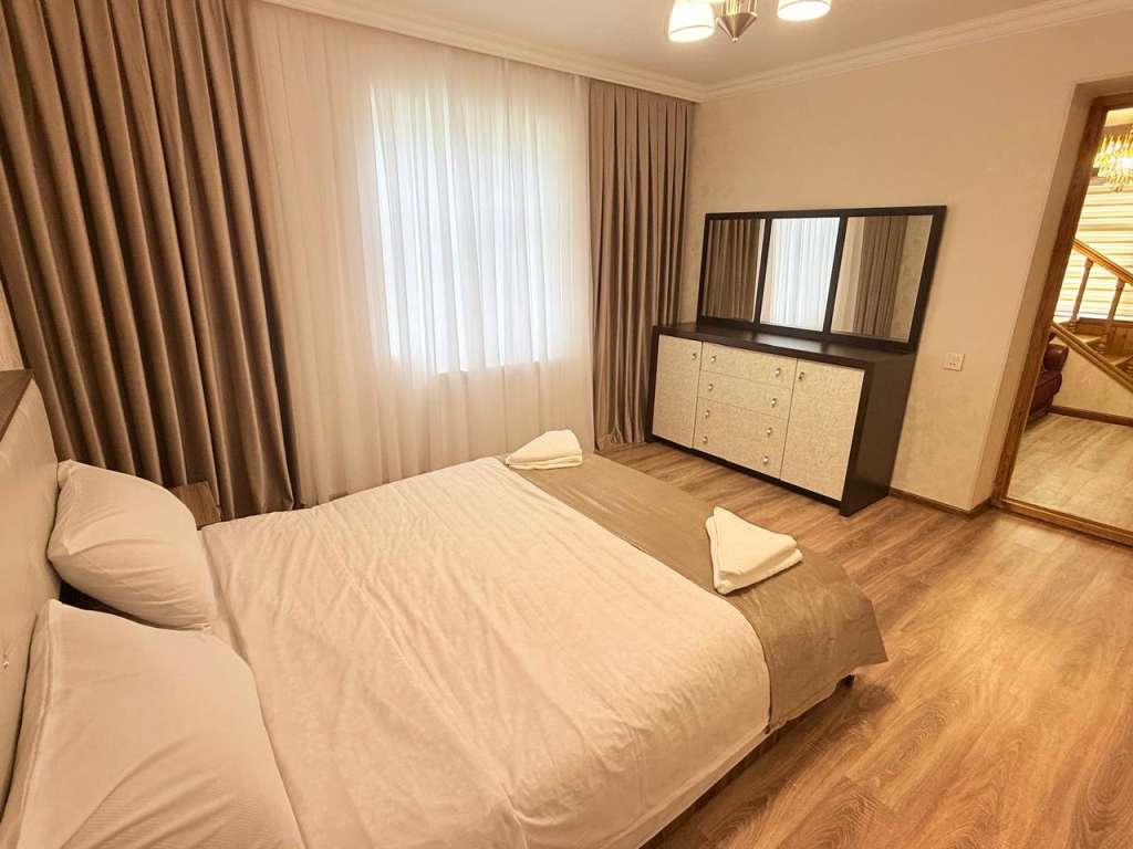 Quba 896G+MCR, Qechresh, Azerbaycan günlük kirayə Həyət evi / Villa 250 AZN-a 8 otaqlı
