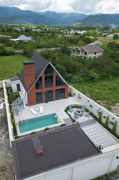 Qəbələ WQHM+2P Daşca, Azerbaycan günlük kirayə Həyət evi / Villa 300 AZN-a 4 otaqlı