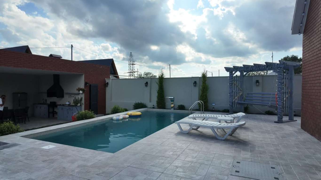 Qəbələ WQHM+2P Daşca, Azerbaycan günlük kirayə Həyət evi / Villa 300 AZN-a 4 otaqlı
