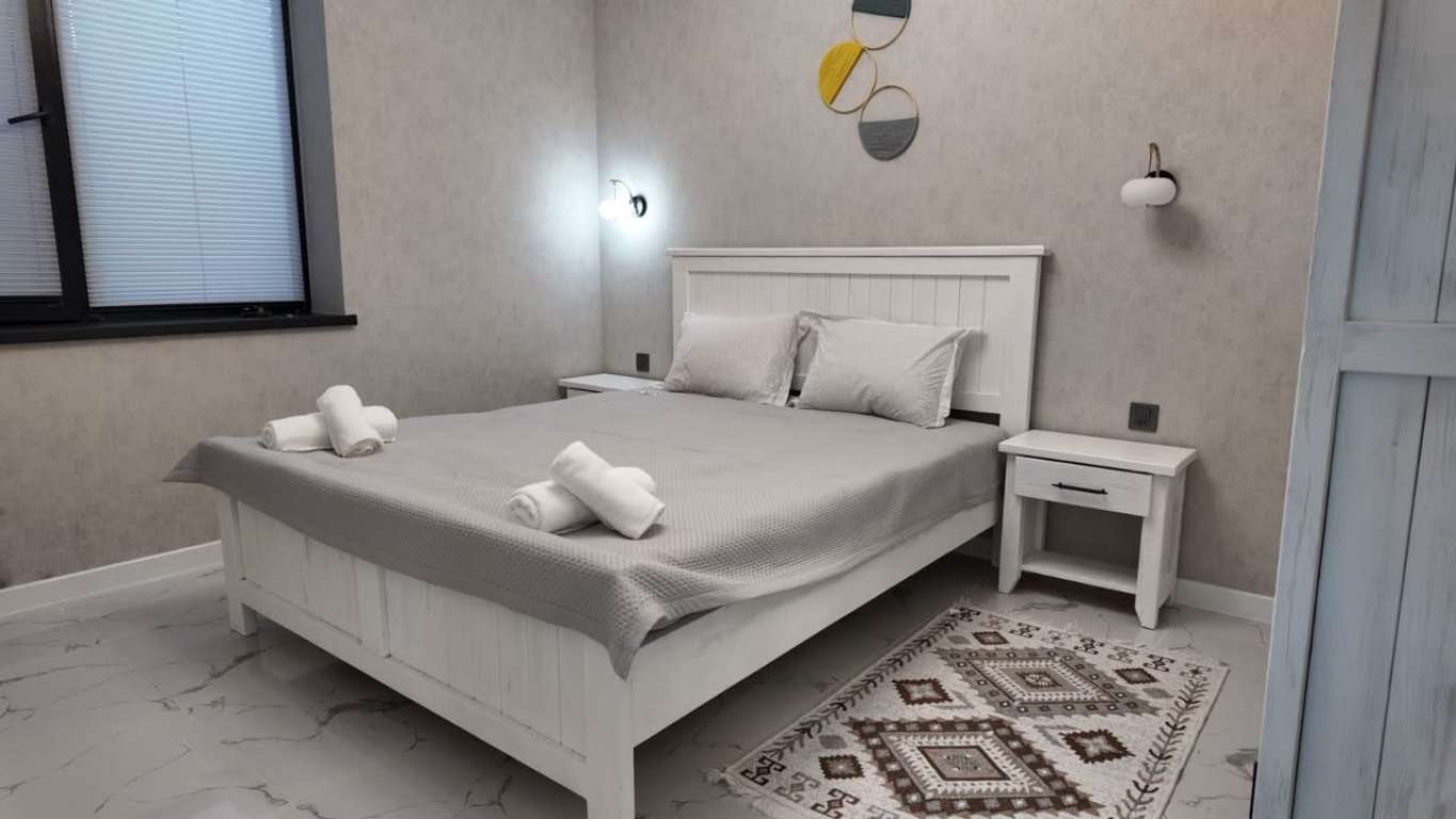 Qəbələ WQHM+2P Daşca, Azerbaycan günlük kirayə Həyət evi / Villa 300 AZN-a 4 otaqlı