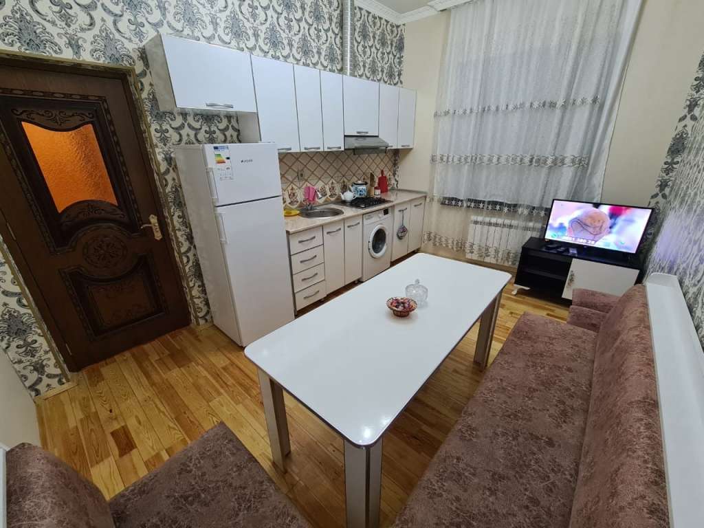 Qəbələ qəbələ günlük kirayə Həyət evi / Villa 60 AZN-a 2 otaqlı