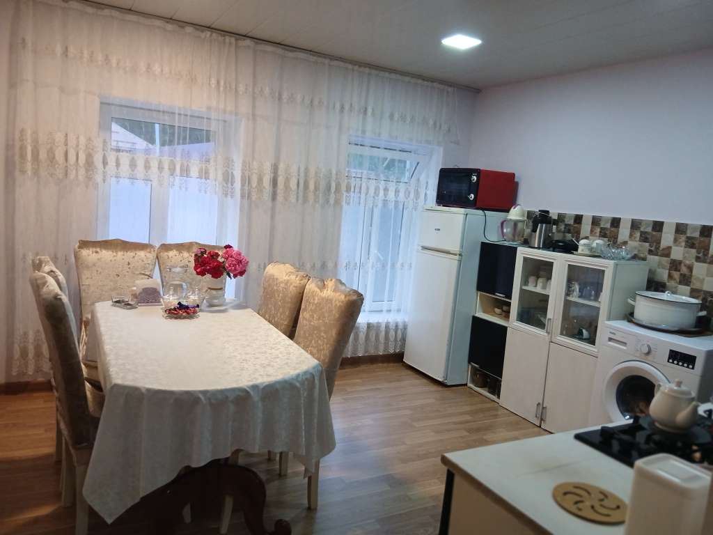 Qax Ağçay, Азербайджан günlük kirayə Həyət evi / Villa 80 AZN-a 3 otaqlı