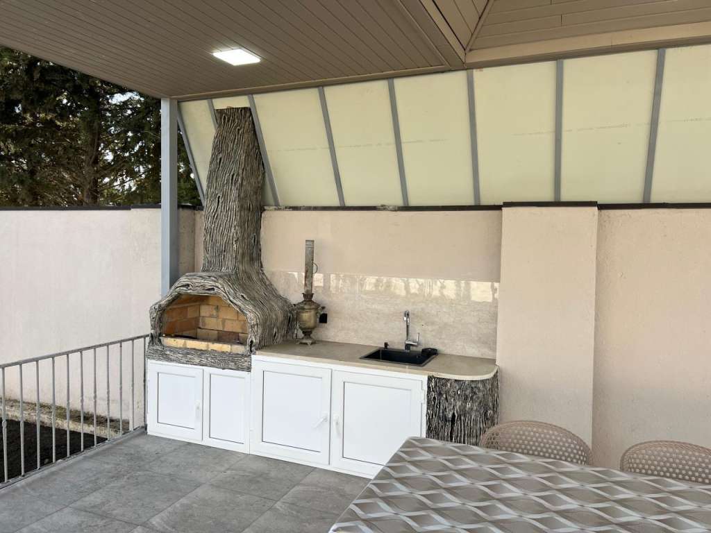 Quba F4RR+R6F, Mardakan, Azerbaycan günlük kirayə Həyət evi / Villa 350 AZN-a 7 otaqlı