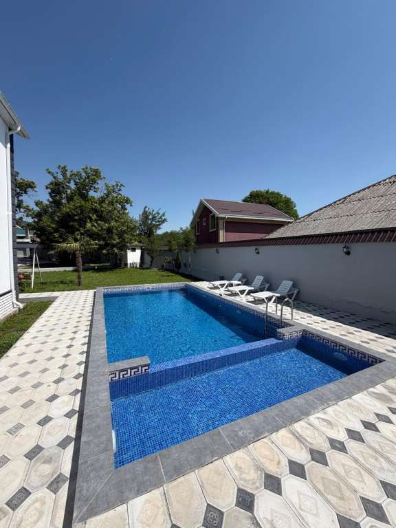 Qəbələ Qəbələ, Azerbaycan günlük kirayə Həyət evi / Villa 359 AZN-a 5 otaqlı