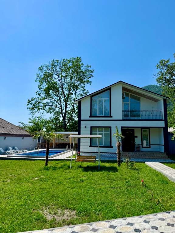 Qəbələ Qəbələ, Azerbaycan günlük kirayə Həyət evi / Villa 359 AZN-a 5 otaqlı