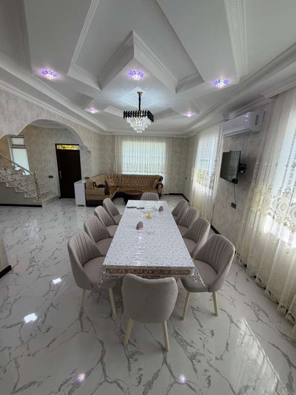 Qəbələ Qəbələ, Azerbaycan günlük kirayə Həyət evi / Villa 359 AZN-a 5 otaqlı