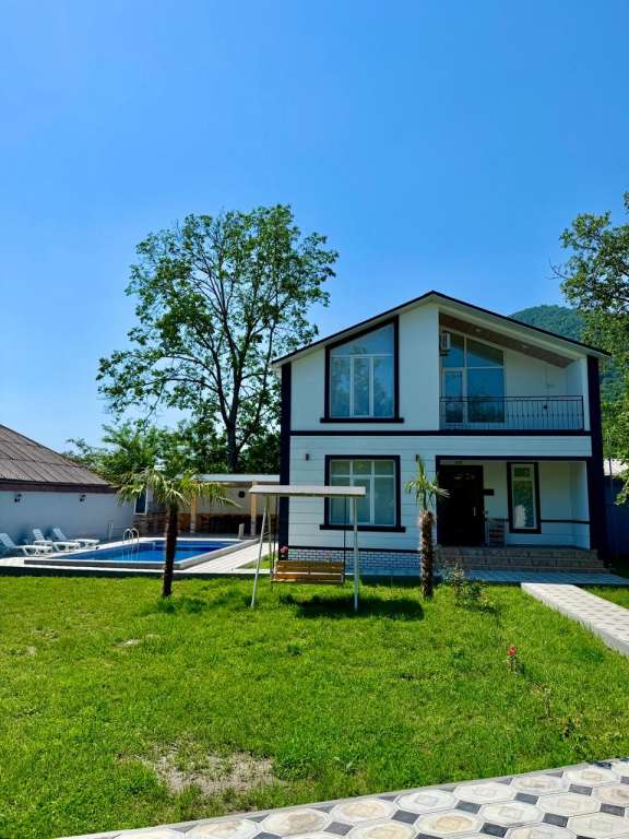 Qəbələ Qəbələ, Azerbaycan günlük kirayə Həyət evi / Villa 359 AZN-a 5 otaqlı