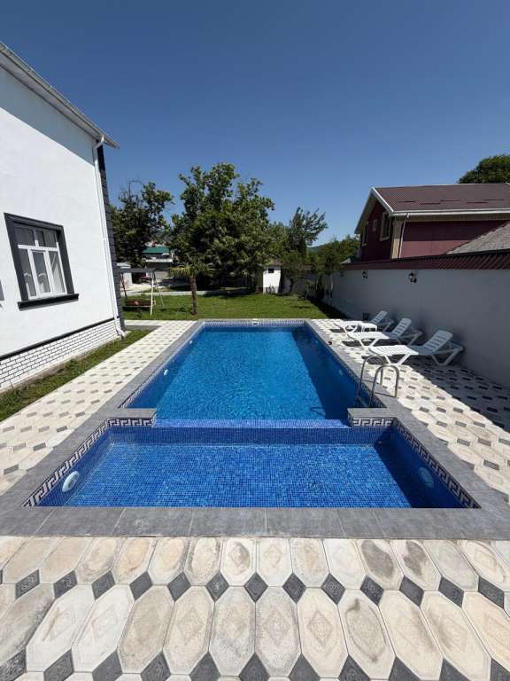 Qəbələ Qəbələ, Azerbaycan günlük kirayə Həyət evi / Villa 359 AZN-a 5 otaqlı