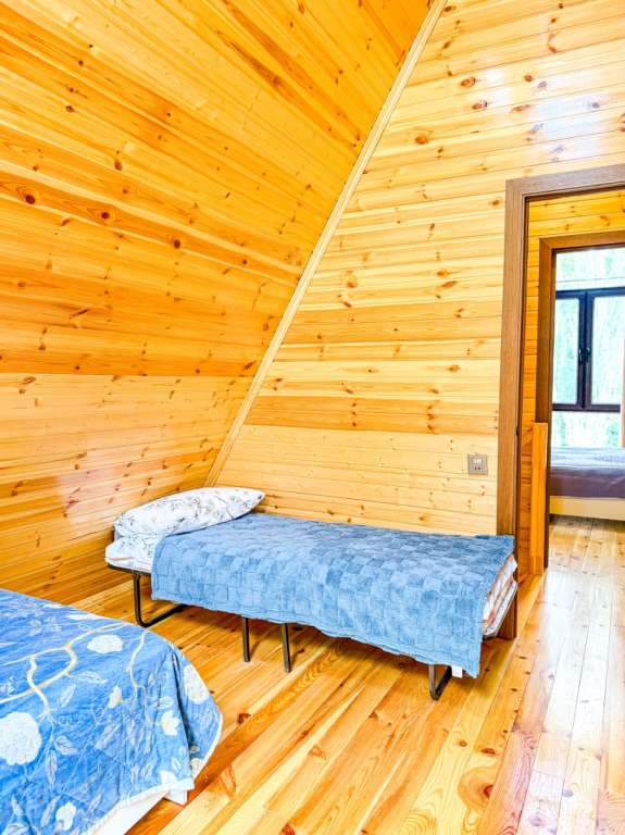 Lerik QGMF+J3, Babagil, Azərbaycan günlük kirayə A-Frame 220 AZN-a 4 otaqlı