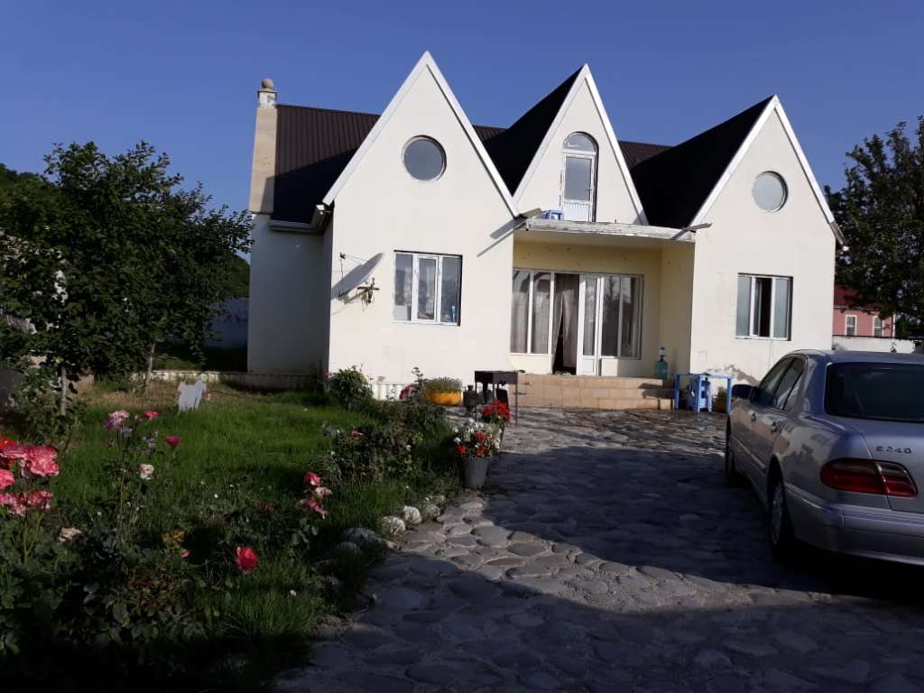Quba Quba, Азербайджан günlük kirayə Həyət evi / Villa 120 AZN-a 4 otaqlı