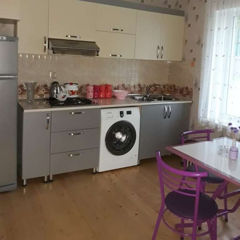 Qəbələ Qəbələ, Азербайджан günlük kirayə Həyət evi / Villa 230 AZN-a 4 otaqlı