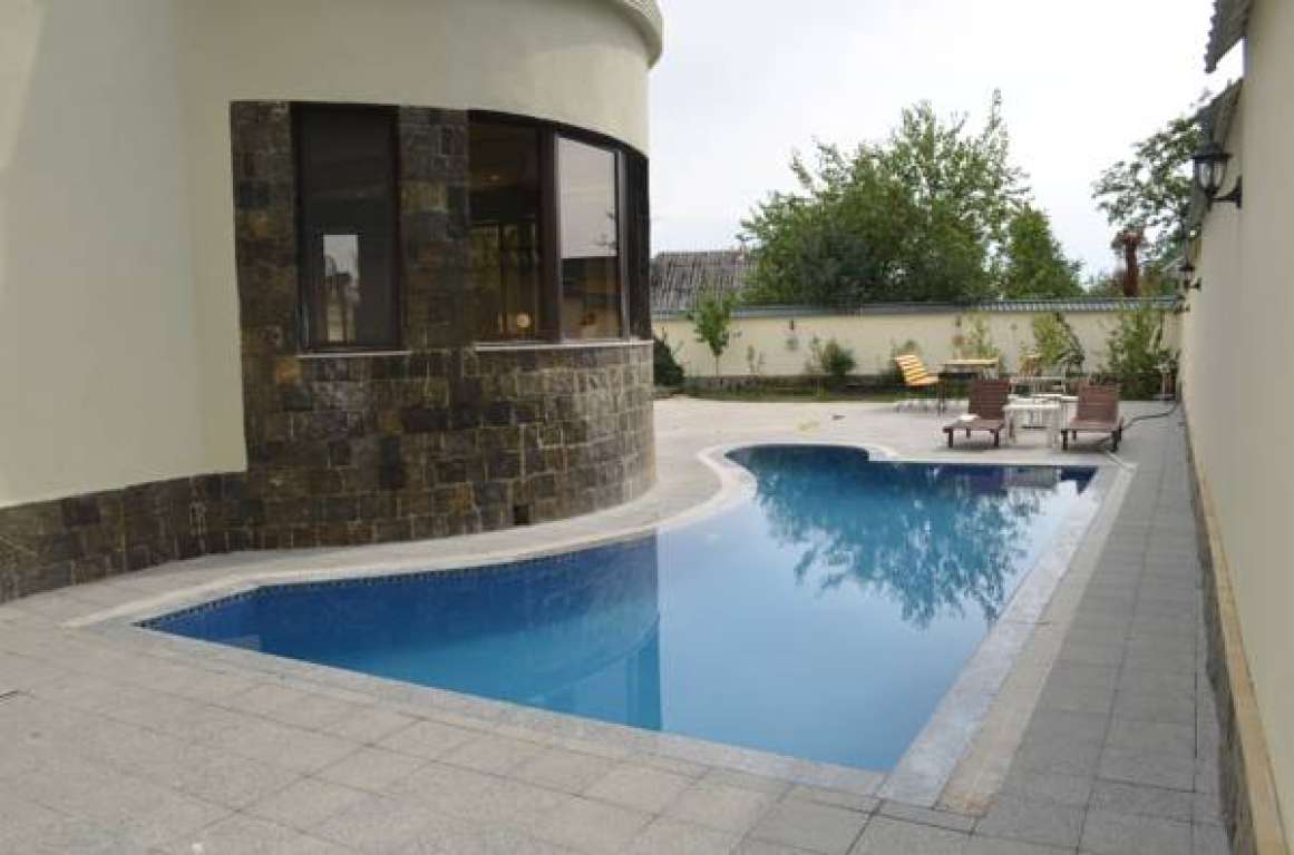 Qəbələ Qəbələ, Азербайджан günlük kirayə Həyət evi / Villa 300 AZN-a 5 otaqlı
