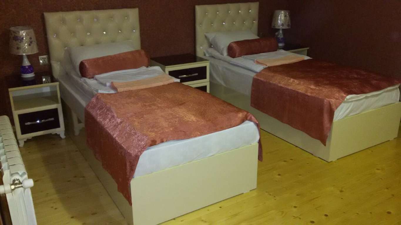 Şəki Šeki, Азербайджан günlük kirayə Həyət evi / Villa 170 AZN-a 5 otaqlı