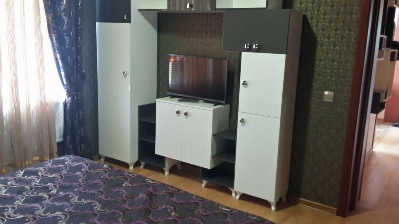 Şəki Šeki, Азербайджан günlük kirayə Həyət evi / Villa 170 AZN-a 5 otaqlı