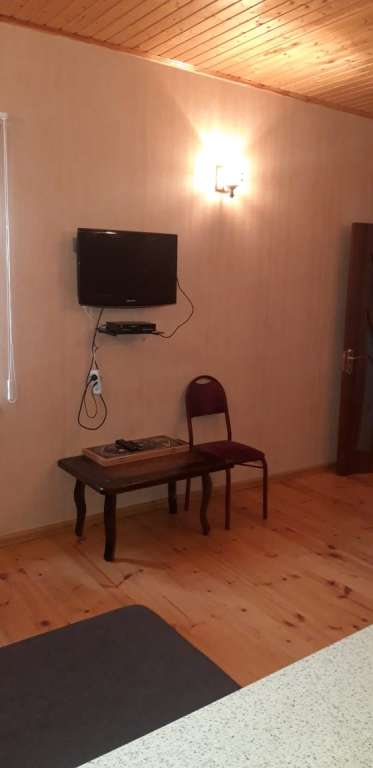 Qax Qax, Азербайджан günlük kirayə Həyət evi / Villa 100 AZN-a 3 otaqlı